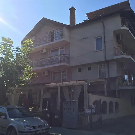 Guest house Gloria Nesebar